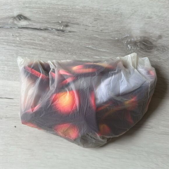 Amelie Teje String Tops & Bottoms Playa Blanca Glow in‎ Burgundy XS NWT in pkg - Picture 7 of 7